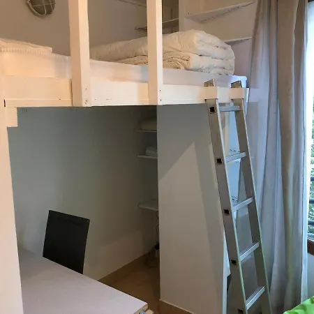 Cosy Studio Near Buttes-chamont Park * Παρίσι